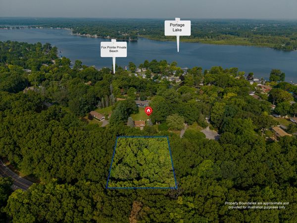 Lot 5 Lombardy Court, Unit 5, Pinckney, MI 48169