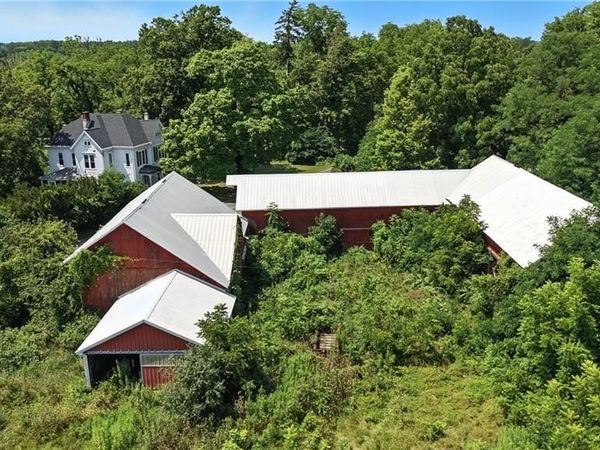 850 Bell Road , Clifton Springs, NY 14432