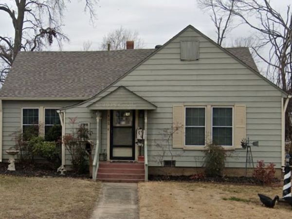 406 N 3rd Street , Rogers, AR 72756