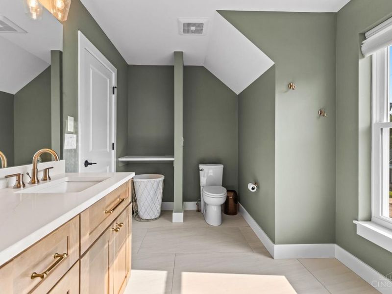4932 Prospect Avenue, Blue Ash, OH 45242 Photo 46