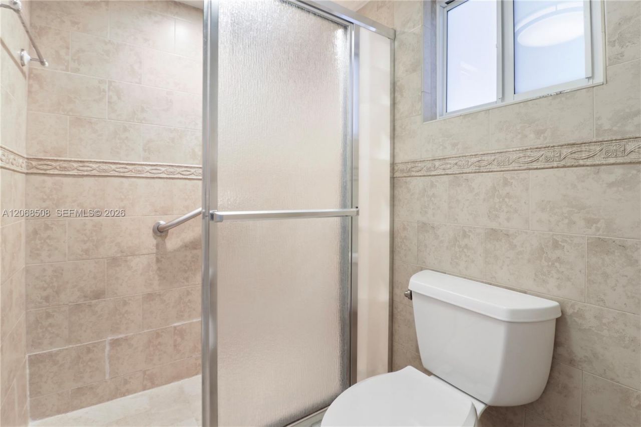 2690 SW 22nd Ave, Unit 301, Miami, FL 33133 Photo