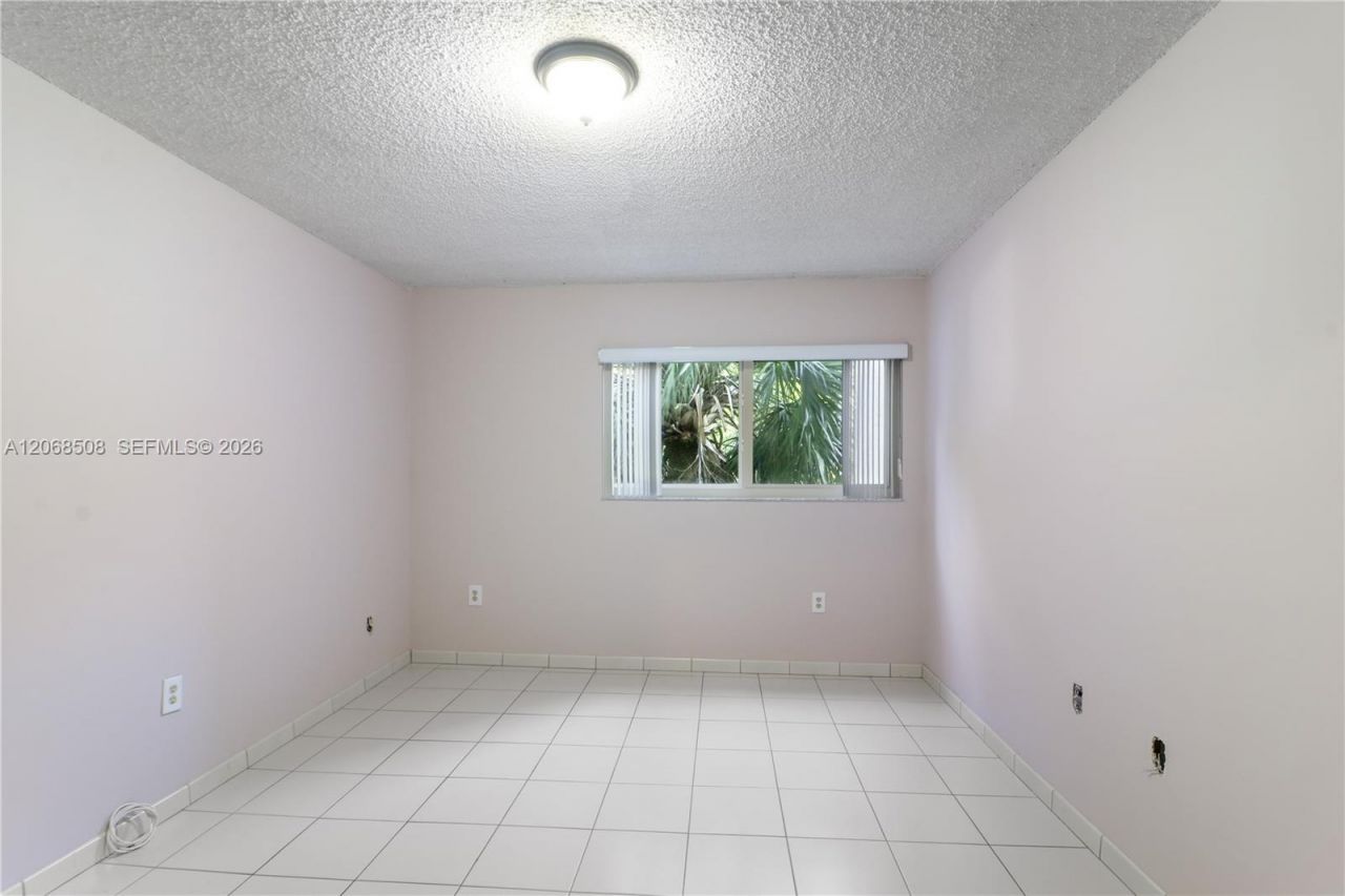 2690 SW 22nd Ave, Unit 301, Miami, FL 33133 Photo