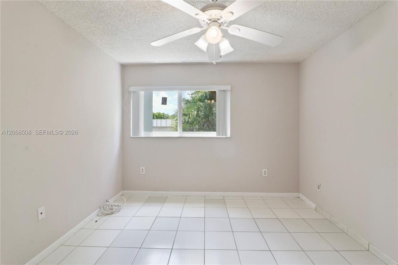 2690 SW 22nd Ave, Unit 301, Miami, FL 33133 Photo