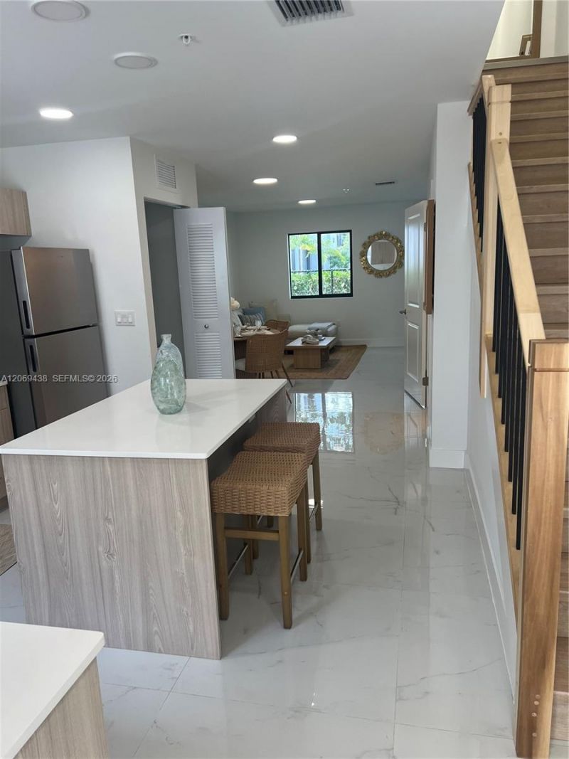 7462 W 4th Ave, Unit 108, Hialeah, FL 33014 Photo