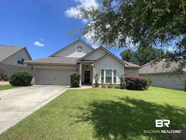 253 Hawthorne Circle, Fairhope, AL 36532