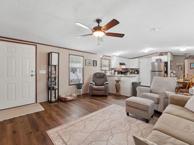 668 Royal Palm Court , Columbus, OH 43207 Photo 6