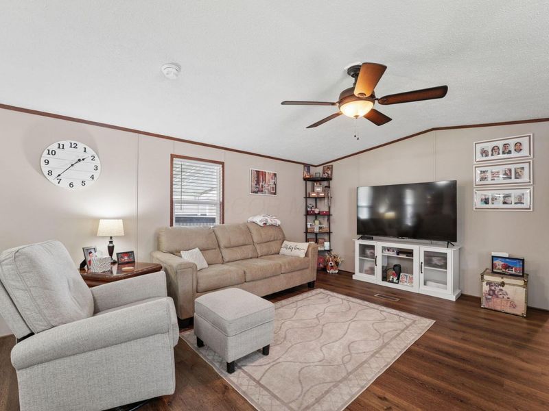 668 Royal Palm Court , Columbus, OH 43207 Photo 8