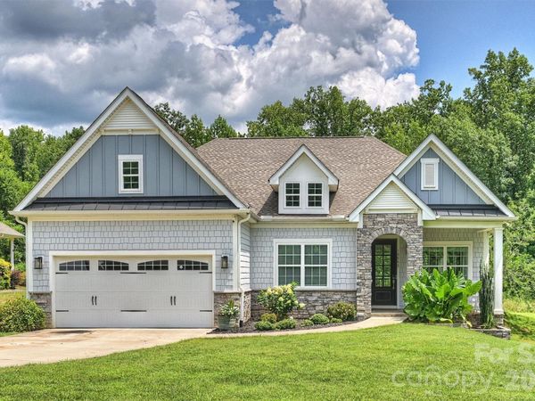 10542 Sweethaven Lane, Harrisburg, NC 28075