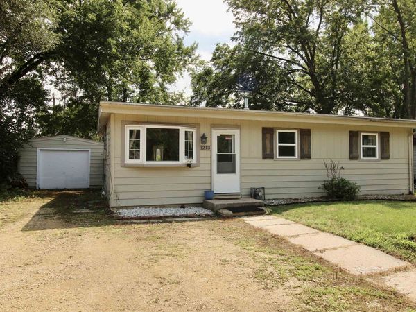 1213 Kingsley Drive, MACHESNEY PARK, IL 61115