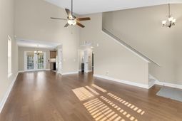 4533 Greenbriar Dr. photo 4