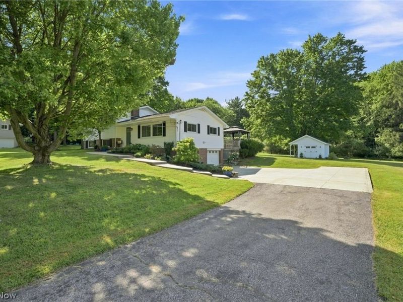 18082 Kenston Lake Drive, Chagrin Falls, OH 44023 Photo 27
