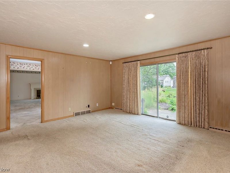 1987 Burlington Road, Akron, OH 44313 Photo 13
