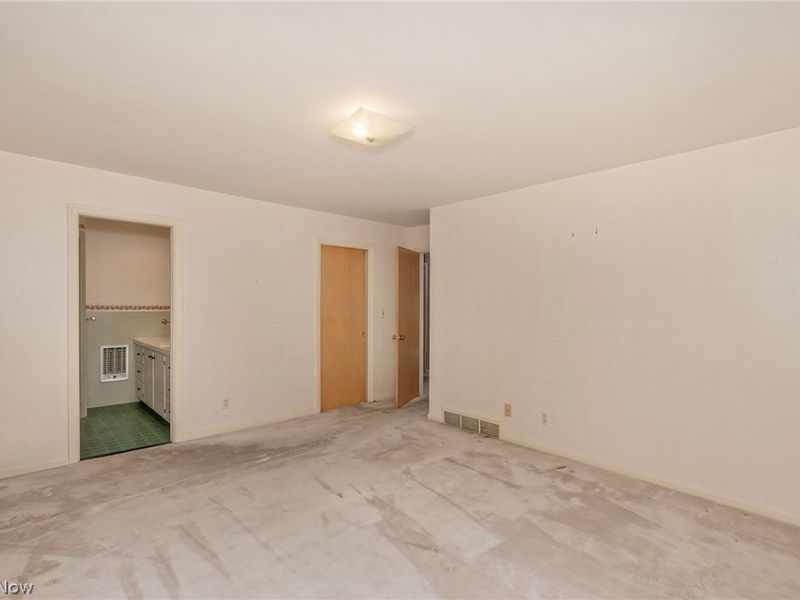 1987 Burlington Road, Akron, OH 44313 Photo 27