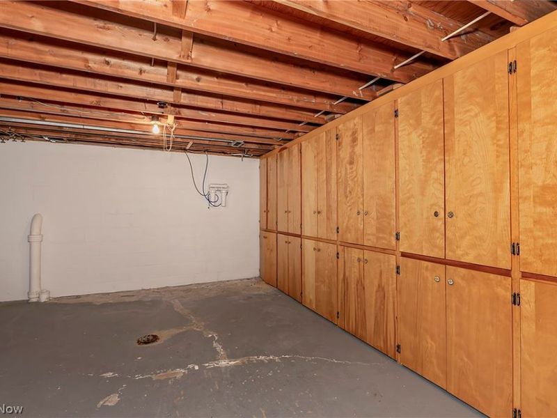 1987 Burlington Road, Akron, OH 44313 Photo 44