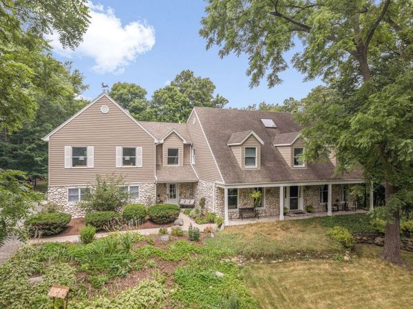 8310 MASON HILL Road , Woodstock, IL 60098