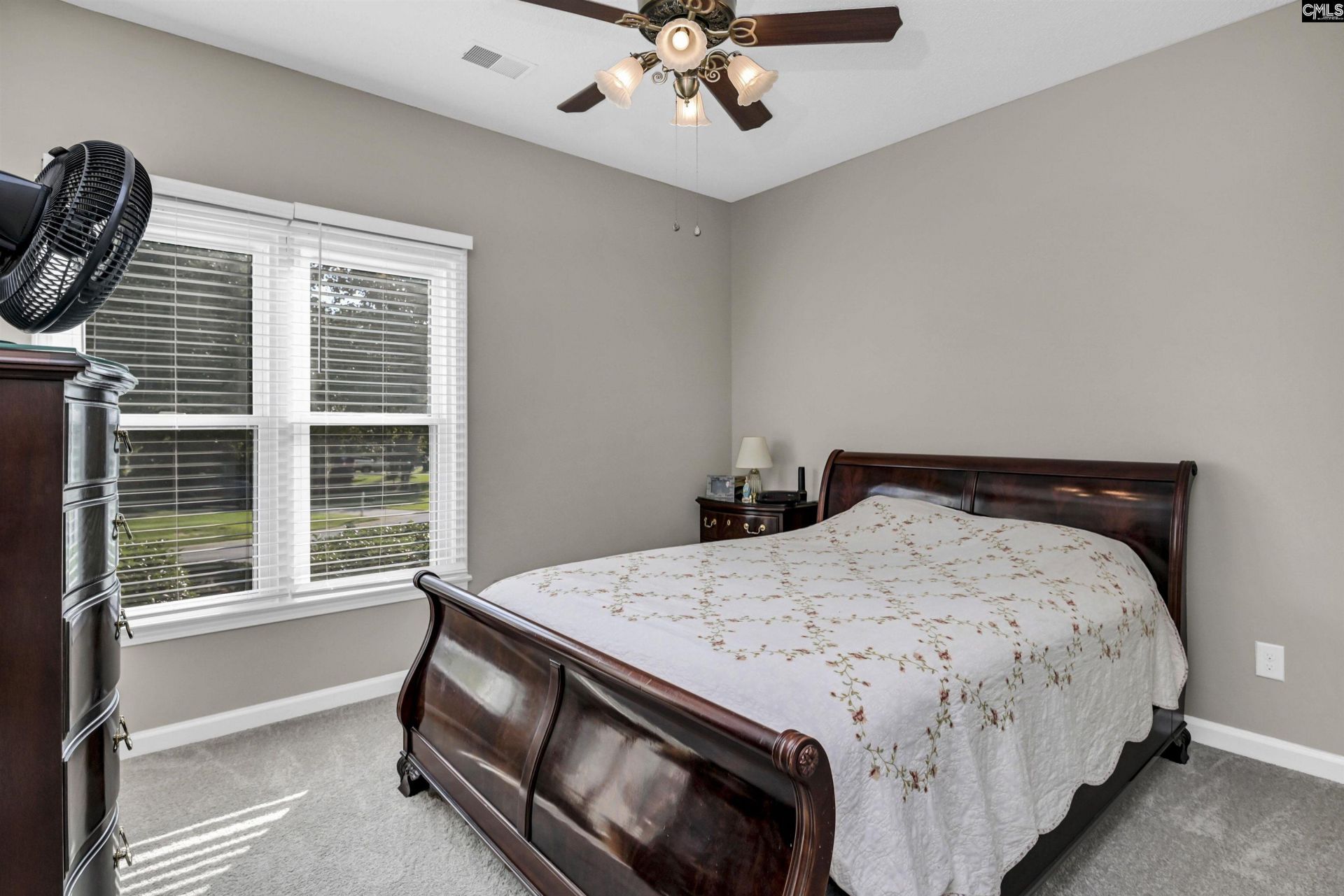 431 Saddlebrooke Road  Photo 16