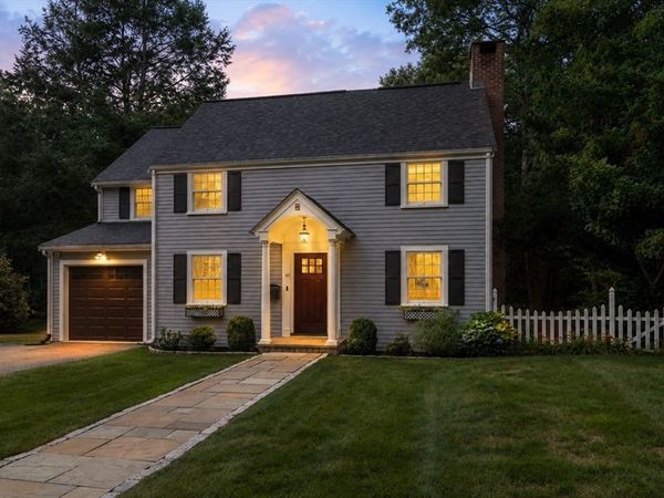 42 Sheridan Rd, Wellesley, MA 02481