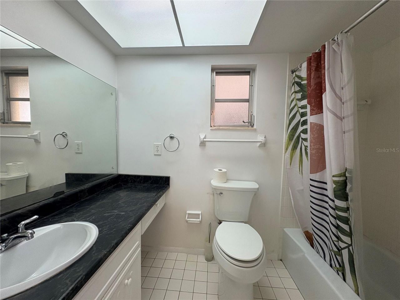 3276 Brunswick Lane, Unit 705, Sarasota, FL 34239 Photo