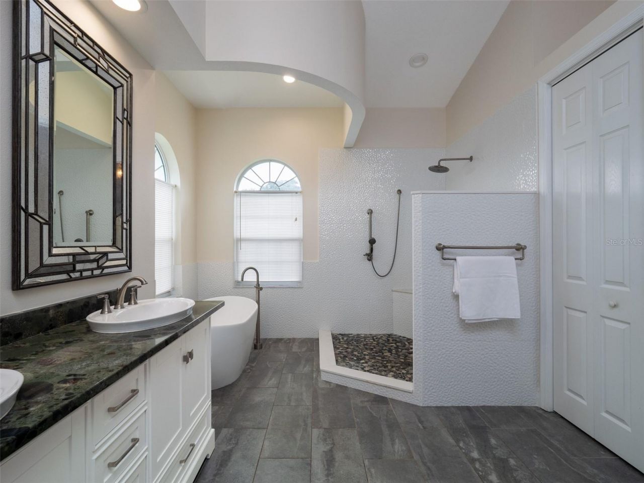 1500 NW 114th Loop, Ocala, FL 34475 Photo