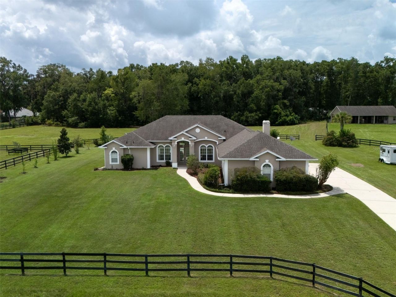 1500 NW 114th Loop, Ocala, FL 34475 Photo