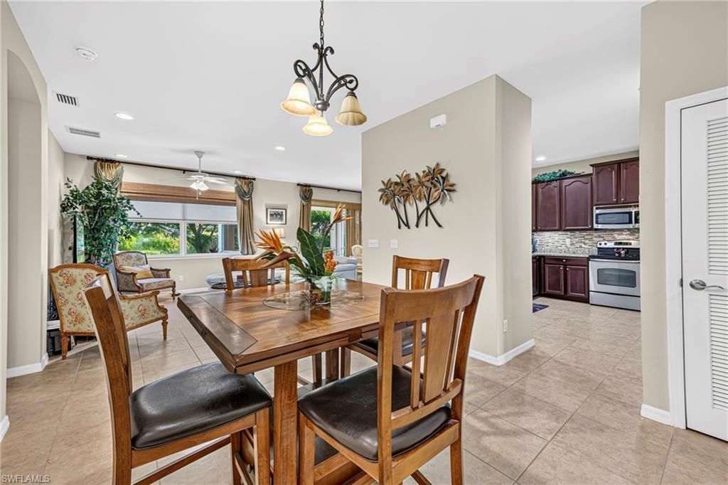 2545 Verdmont Ct, Cape Coral, FL 33991 Photo