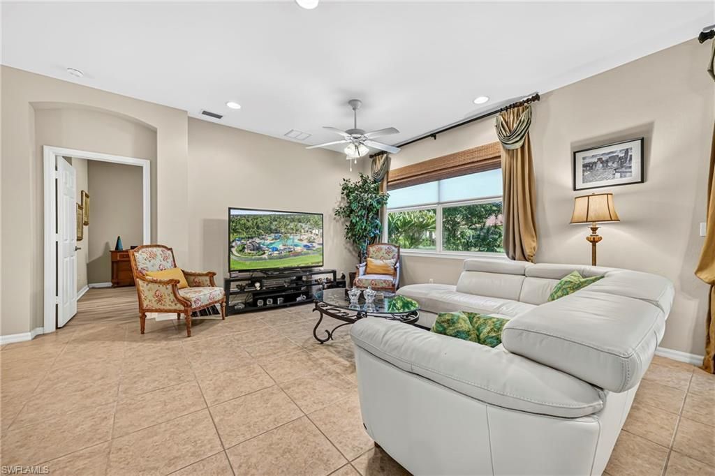 2545 Verdmont Ct, Cape Coral, FL 33991 Photo