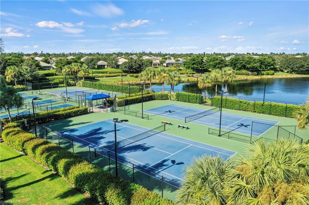 2545 Verdmont Ct, Cape Coral, FL 33991 Photo
