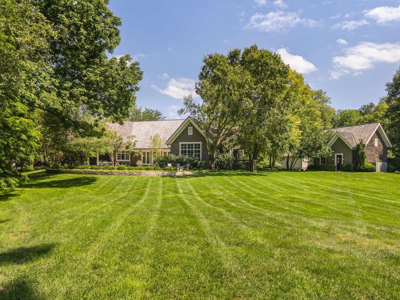 305 N Parkview Avenue , Columbus, OH 43209 Photo 10