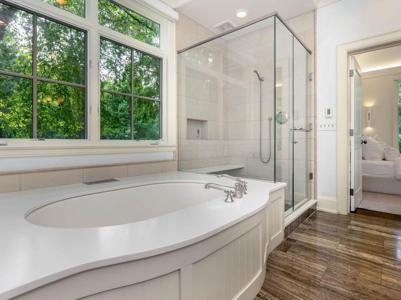 305 N Parkview Avenue , Columbus, OH 43209 Photo 63