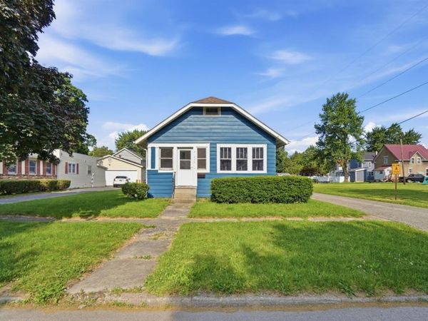 615 S Wood Street, Fostoria, OH 44830