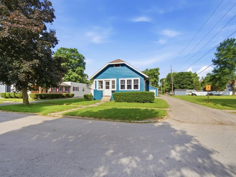 615 S Wood Street, Fostoria, OH 44830 Photo 3