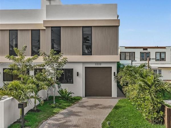 2222 SW 14th St , Unit right, Miami, FL 33145