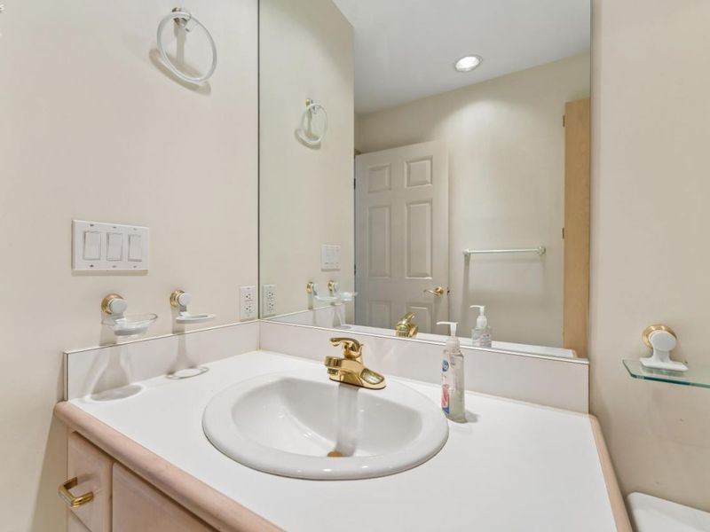 544 Nantucket Drive, Sandusky, OH 44870 Photo 13