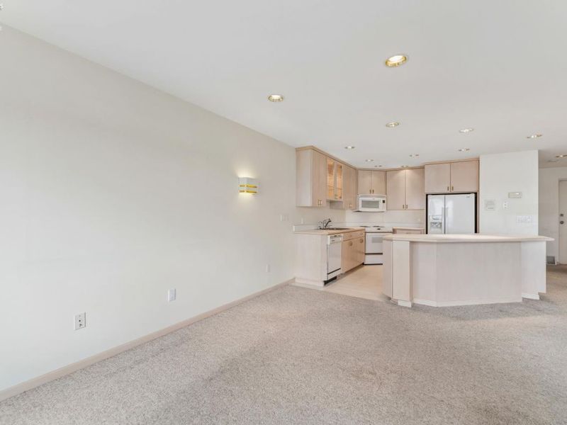 544 Nantucket Drive, Sandusky, OH 44870 Photo 5