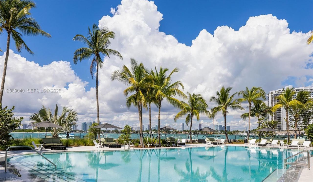 1500 Bay Rd , Unit 1528S, Miami Beach, FL 33139 Photo
