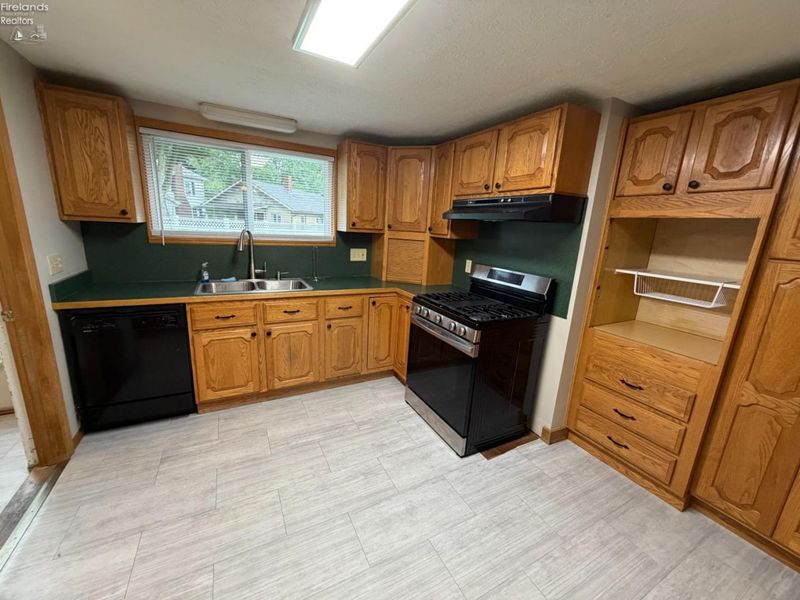 103 S Main Street, Milan, OH 44846 Photo 6