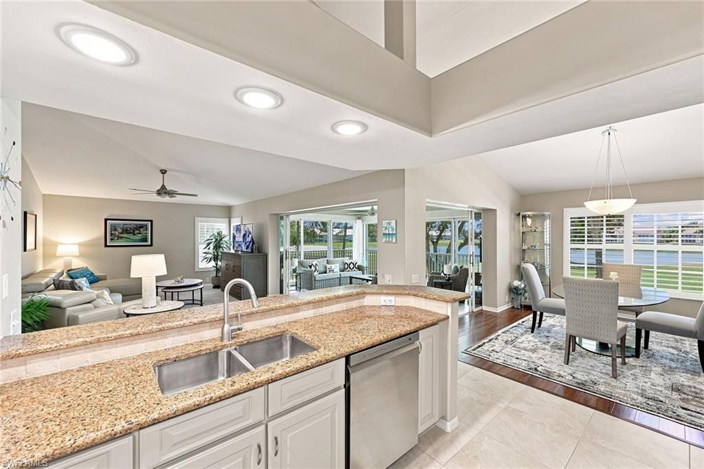 28032 Cavendish Ct, Unit 5503, Bonita Springs, FL 34135 Photo