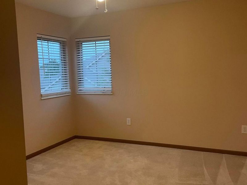 5310 Knotting Woods Drive, Westerville, OH 43081 Photo 17