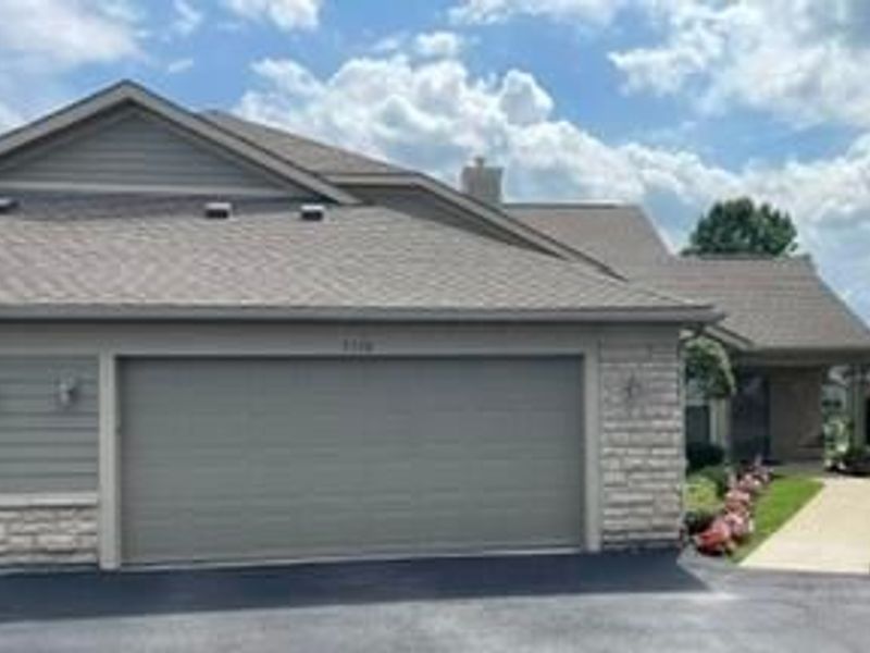 5310 Knotting Woods Drive, Westerville, OH 43081 Photo 3