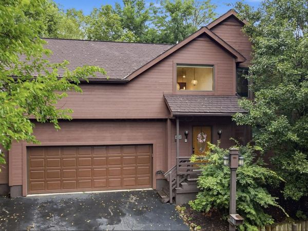 482 Beachside Drive , Westerville, OH 43081