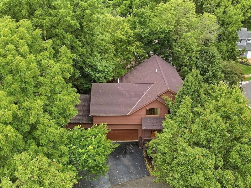 482 Beachside Drive, Westerville, OH 43081 Photo 2