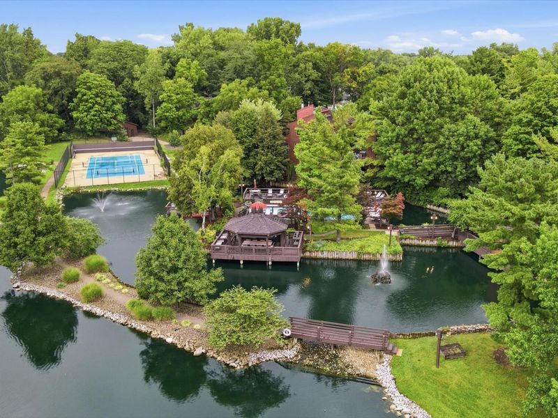 482 Beachside Drive, Westerville, OH 43081 Photo 8