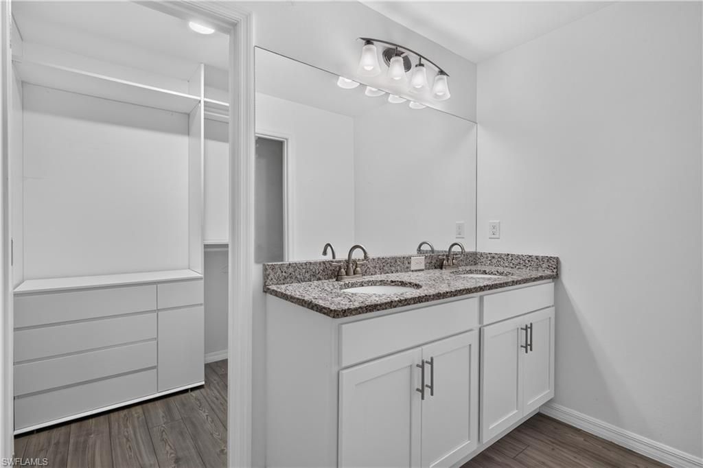 204 NW 28th Ter , Cape Coral, FL 33993 Photo