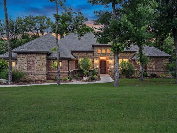 17743 E Red Hawk Road , Owasso, OK 74055
