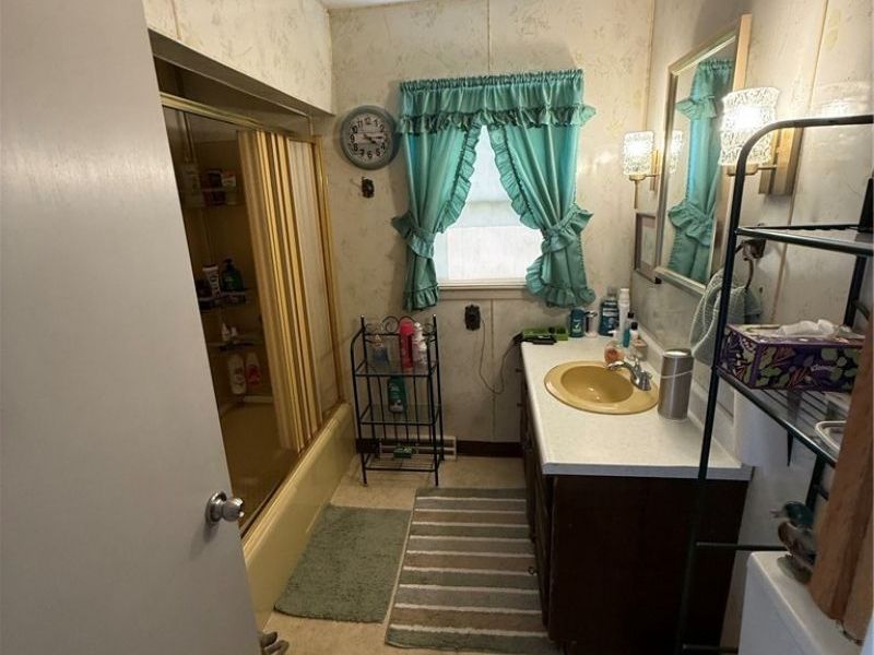 1805 State Route 213, Steubenville, OH 43952 Photo 13