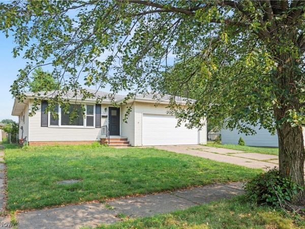 717 E 240th Street , Euclid, OH 44123
