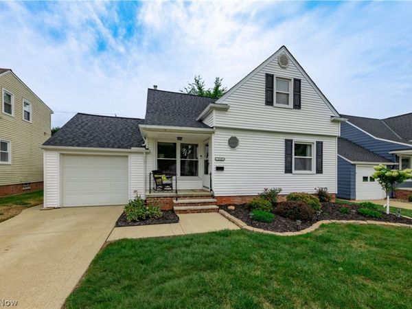 1210 E Miner Road , Mayfield Heights, OH 44124