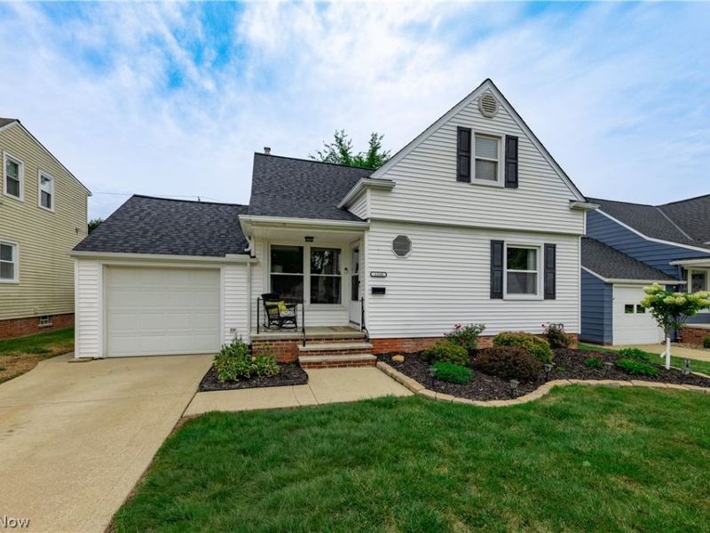 1210 E Miner Road, Mayfield Heights, OH 44124 Photo 1