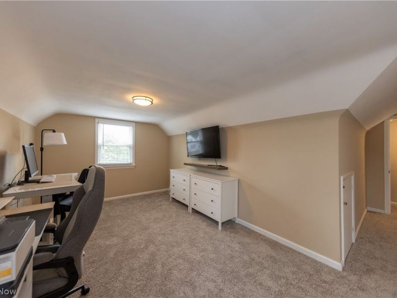 1210 E Miner Road, Mayfield Heights, OH 44124 Photo 20