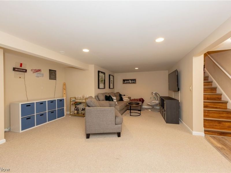 1210 E Miner Road, Mayfield Heights, OH 44124 Photo 26